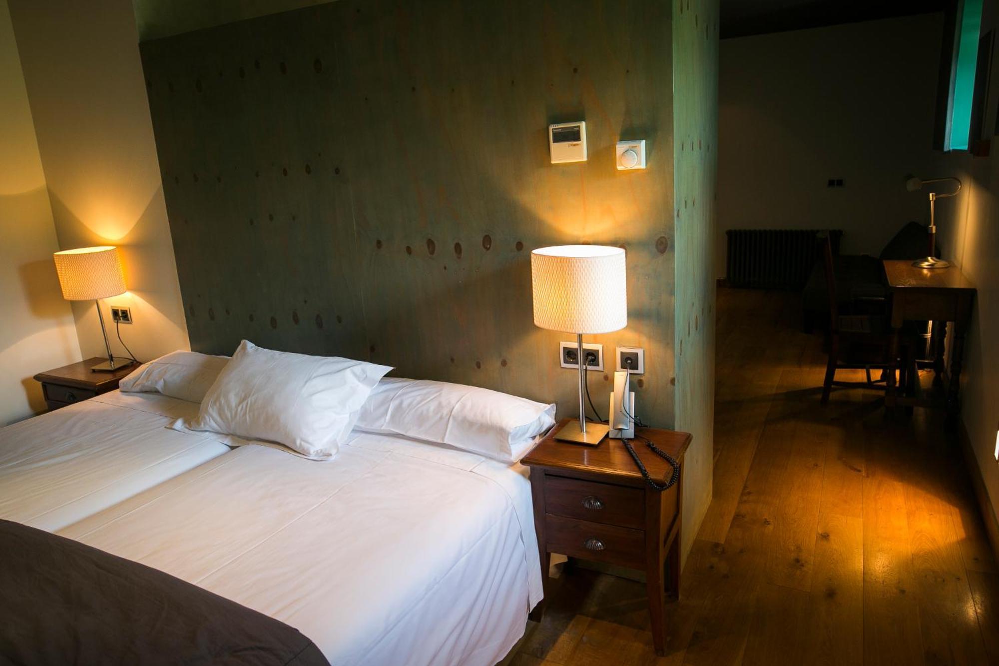 Hotel Boutique El Convento De Mave Santa María de Mave Екстериор снимка
