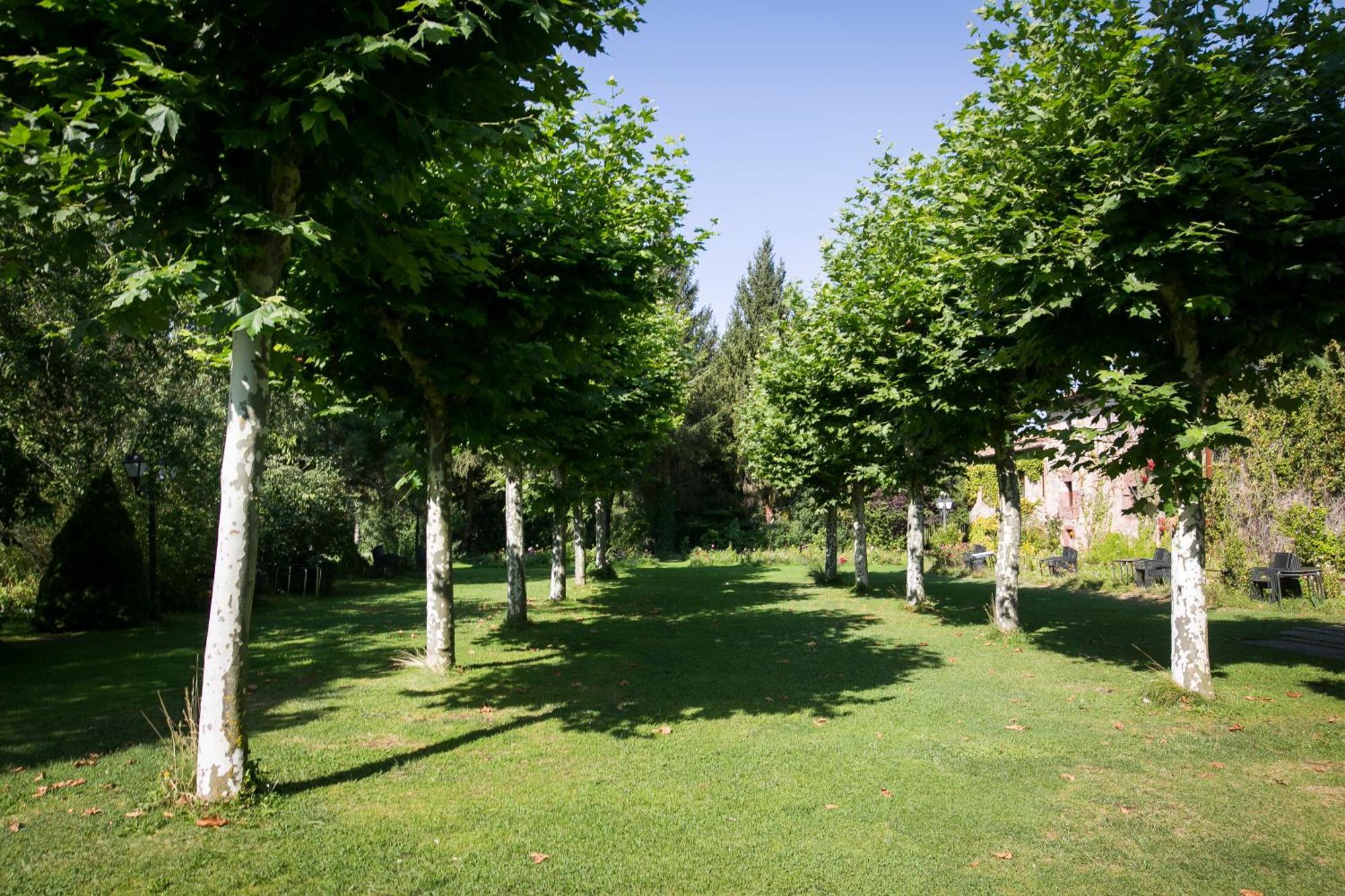 Hotel Boutique El Convento De Mave Santa María de Mave Екстериор снимка