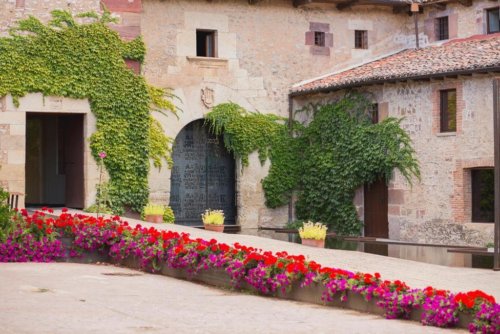 Hotel Boutique El Convento De Mave Santa María de Mave Екстериор снимка